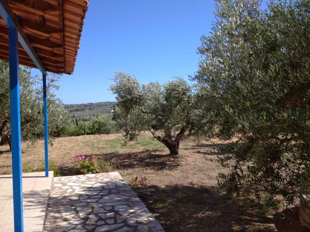 הוילה Kómboi Aggeliki House 3 מראה חיצוני תמונה