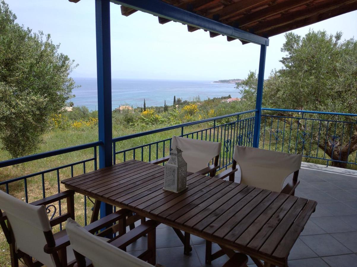 הוילה Kómboi Aggeliki House 3 מראה חיצוני תמונה