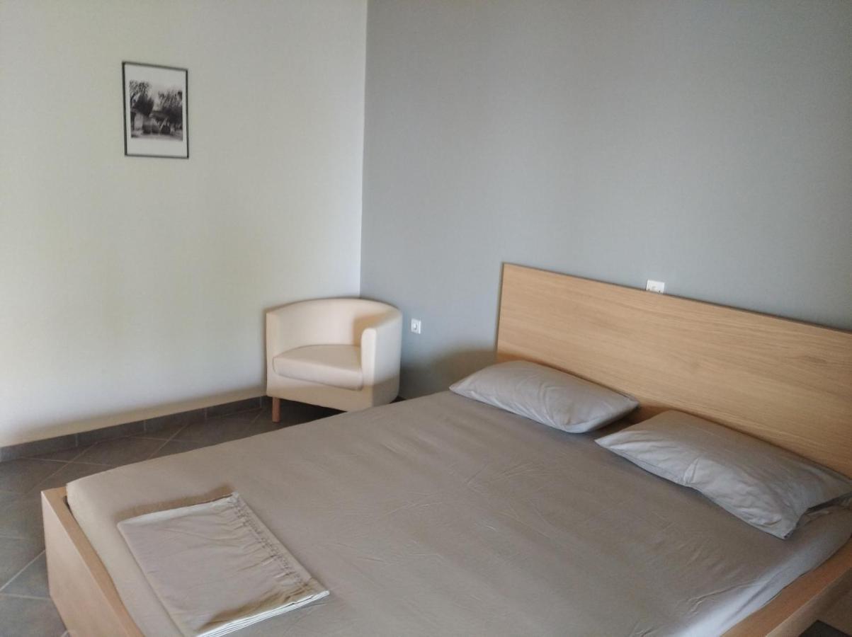 הוילה Kómboi Aggeliki House 3 מראה חיצוני תמונה